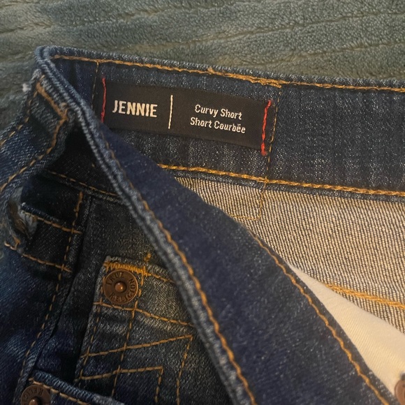 True Religion Jennie Denim Shorts - Picture 4 of 4